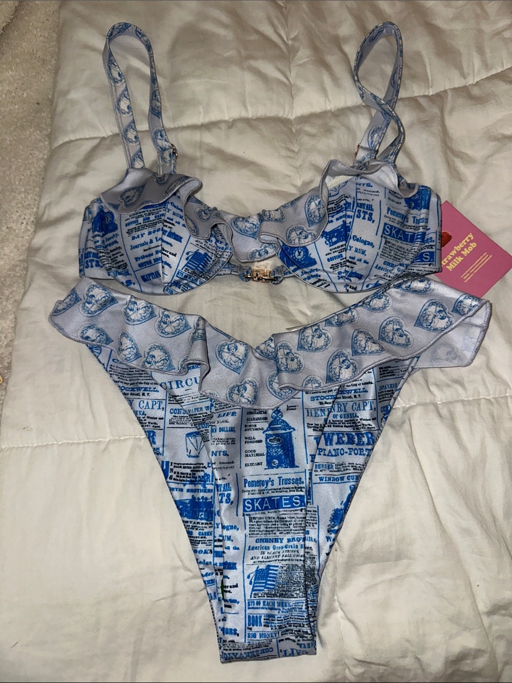 NWT Strawberry Milk Mob Miss Dolly Bikini set Small - Picture 1 of 8